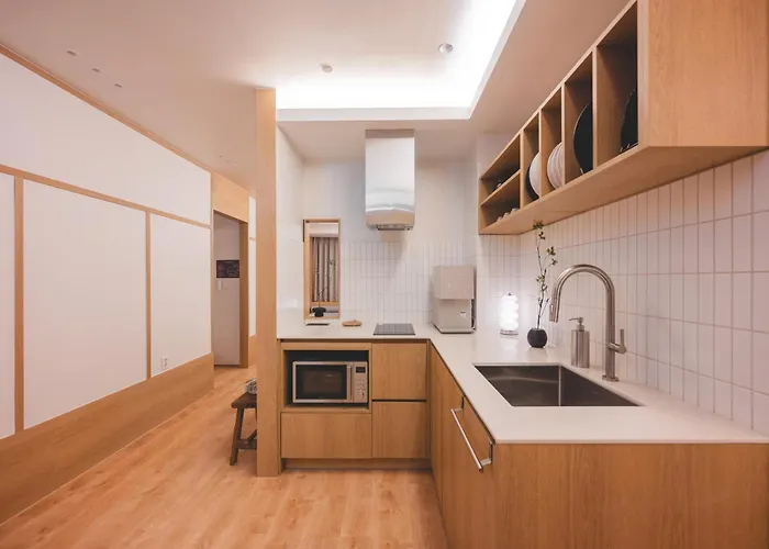 Pyeon An Jeong Apartment